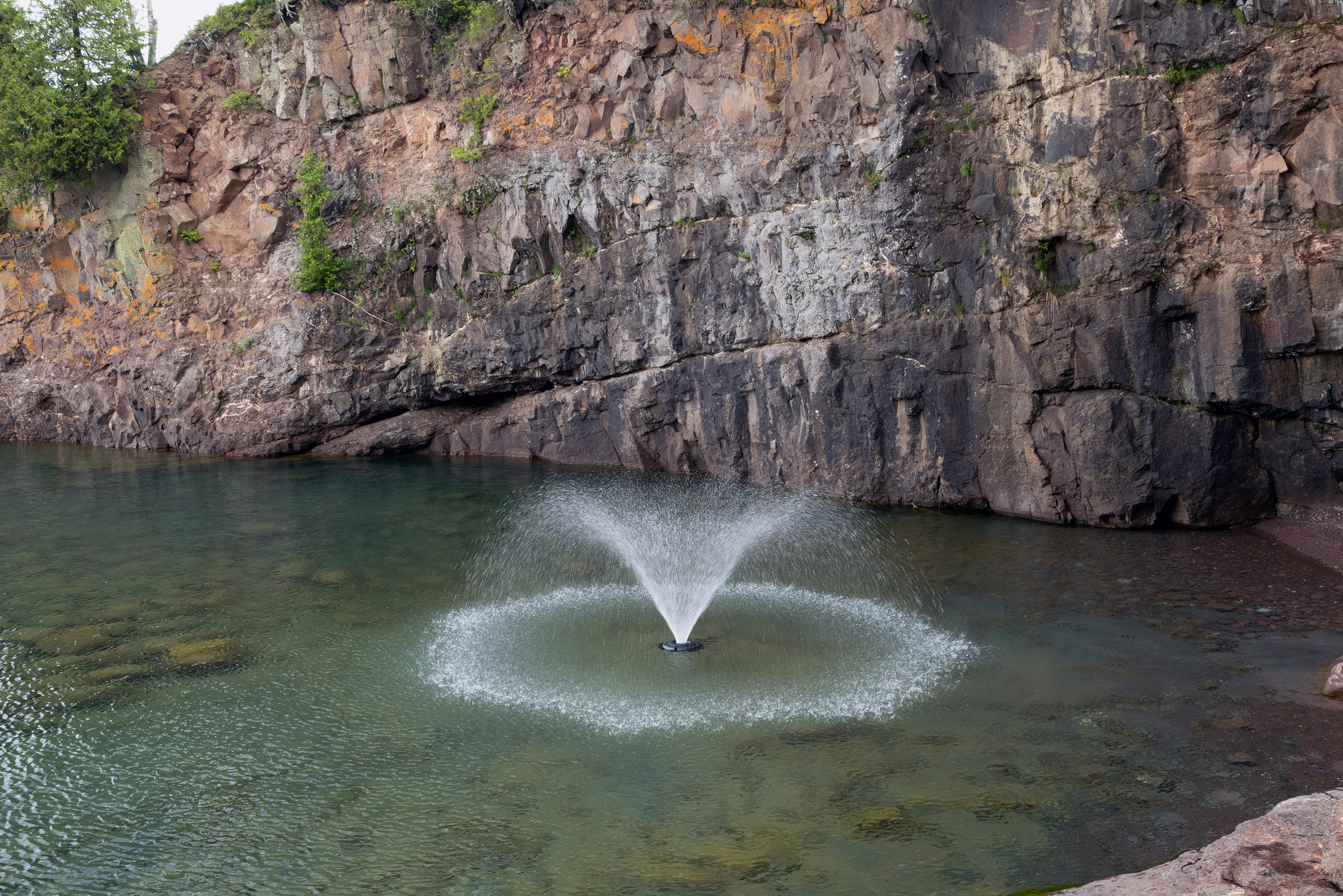 Kasco Marine VFX-series 1 HP Aerating Pond Fountain 4400VFX