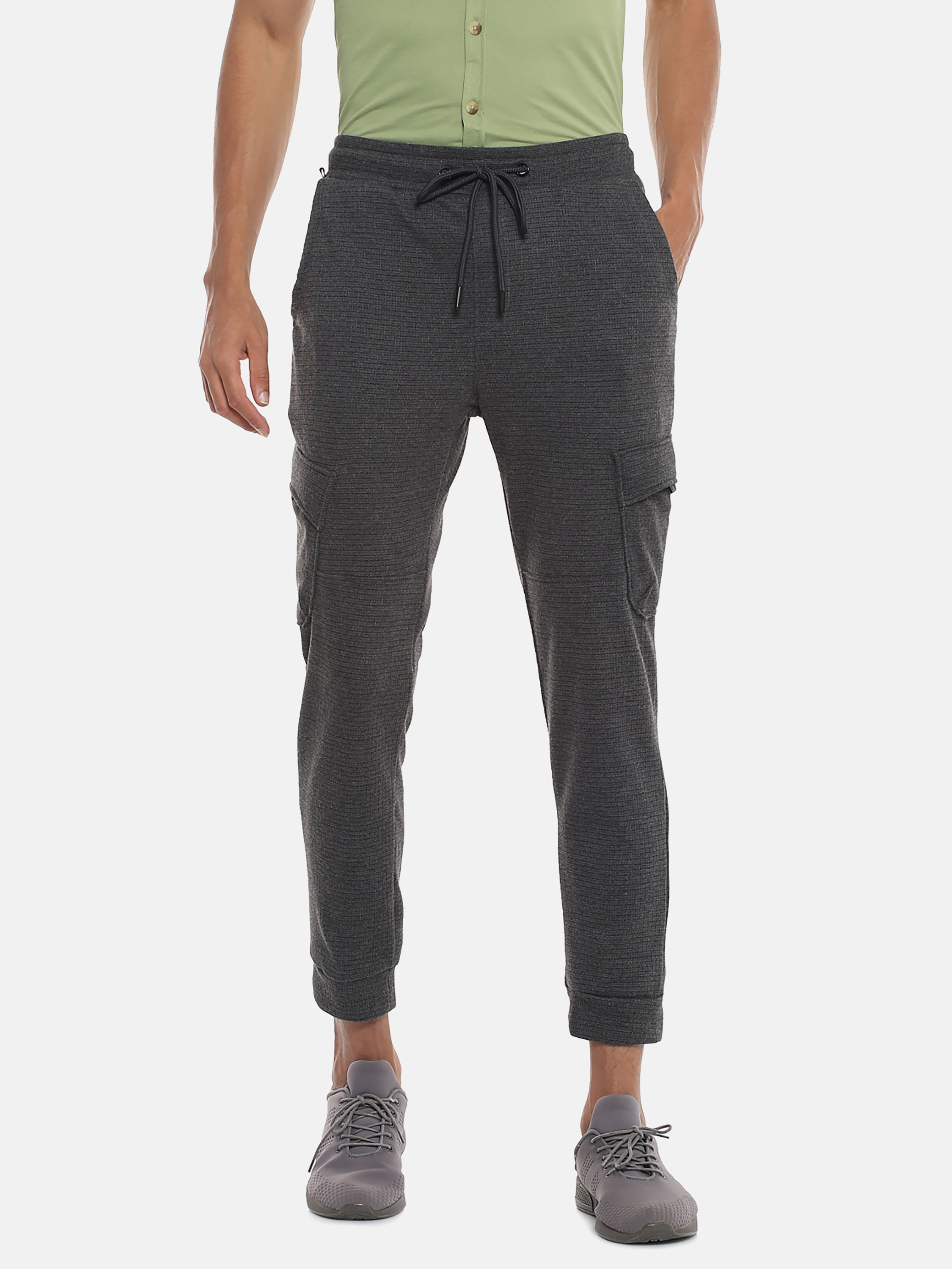Campus Sutra Men Solid Stylish Trackpant.