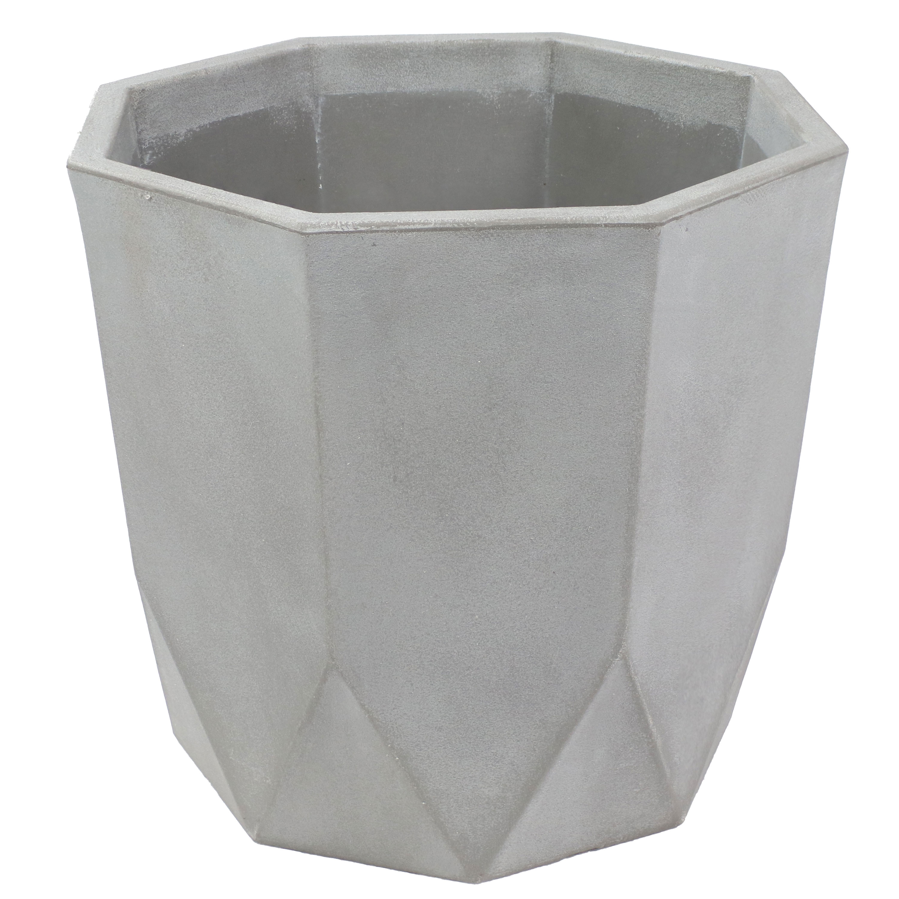 14.25 in Modern Faceted Outdoor Planter - Light Gray