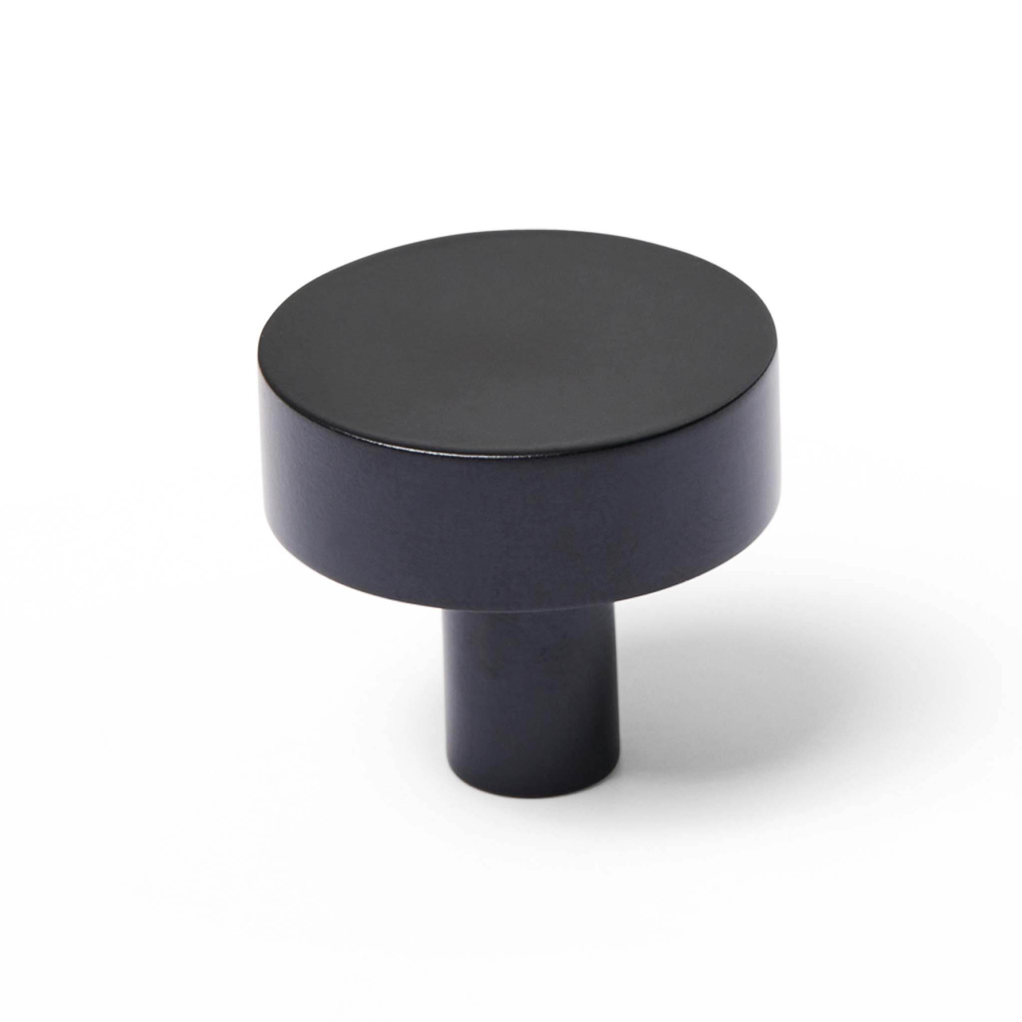 Explore Hardware - Elsa Round Knob Matte Black 1 1/4''