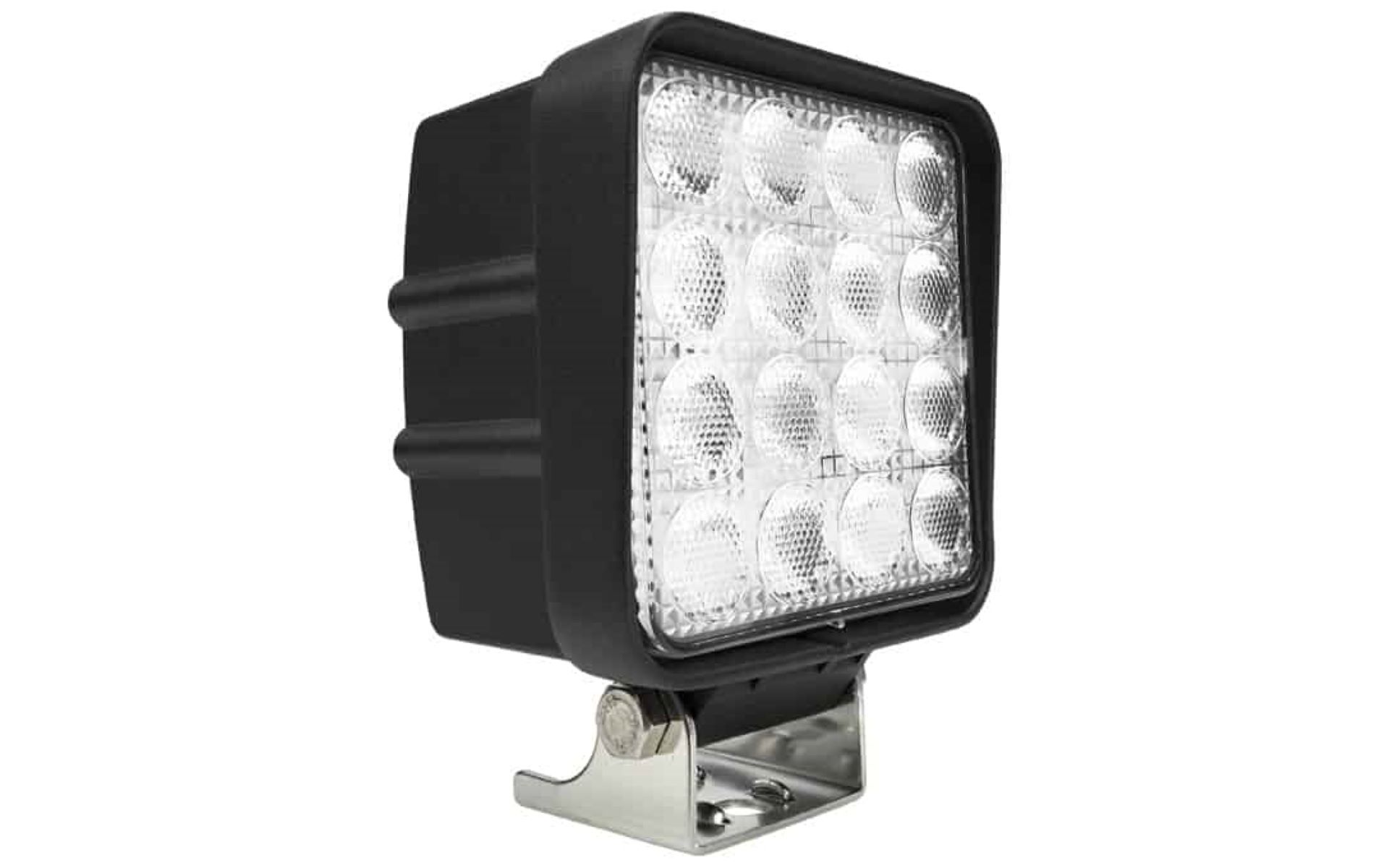 80W 4" Square Flood Beam 30º - 9,600 lumens